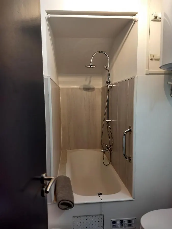 Appartement Le petit nid à Montgaillard  France